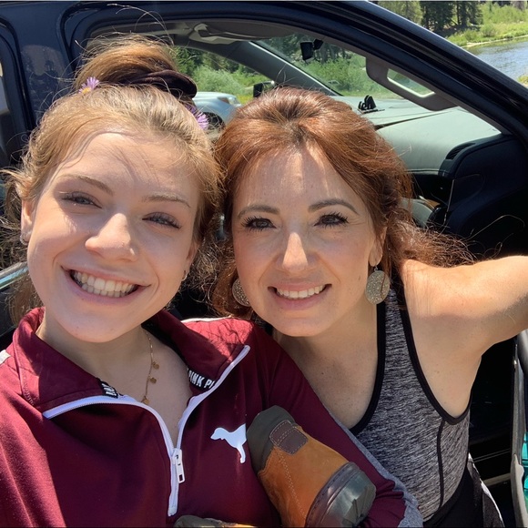 Meet your Posher, Rose - Picture 6 of 8